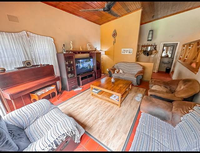 4 BEDROOM HOUSE FOR SALE IN DAWNCLIFFE